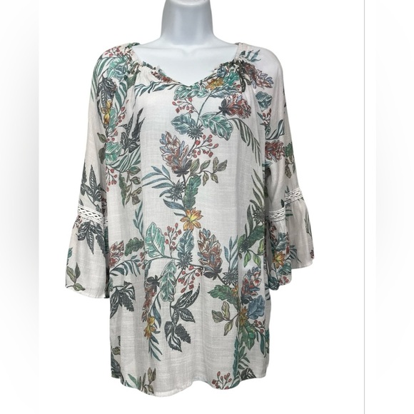 Zac & Rachel Tops - Zac & Rachel floral blouse size large